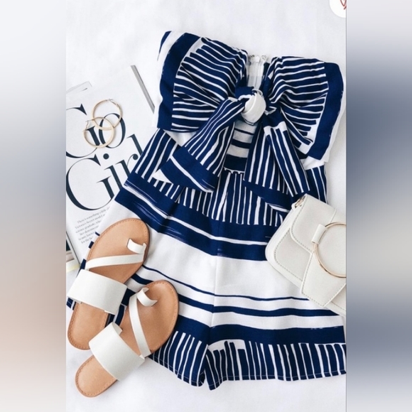 NWT Lulus Delphi Greek Isles Romper S Jumpsuit Blue and White - Picture 4 of 7